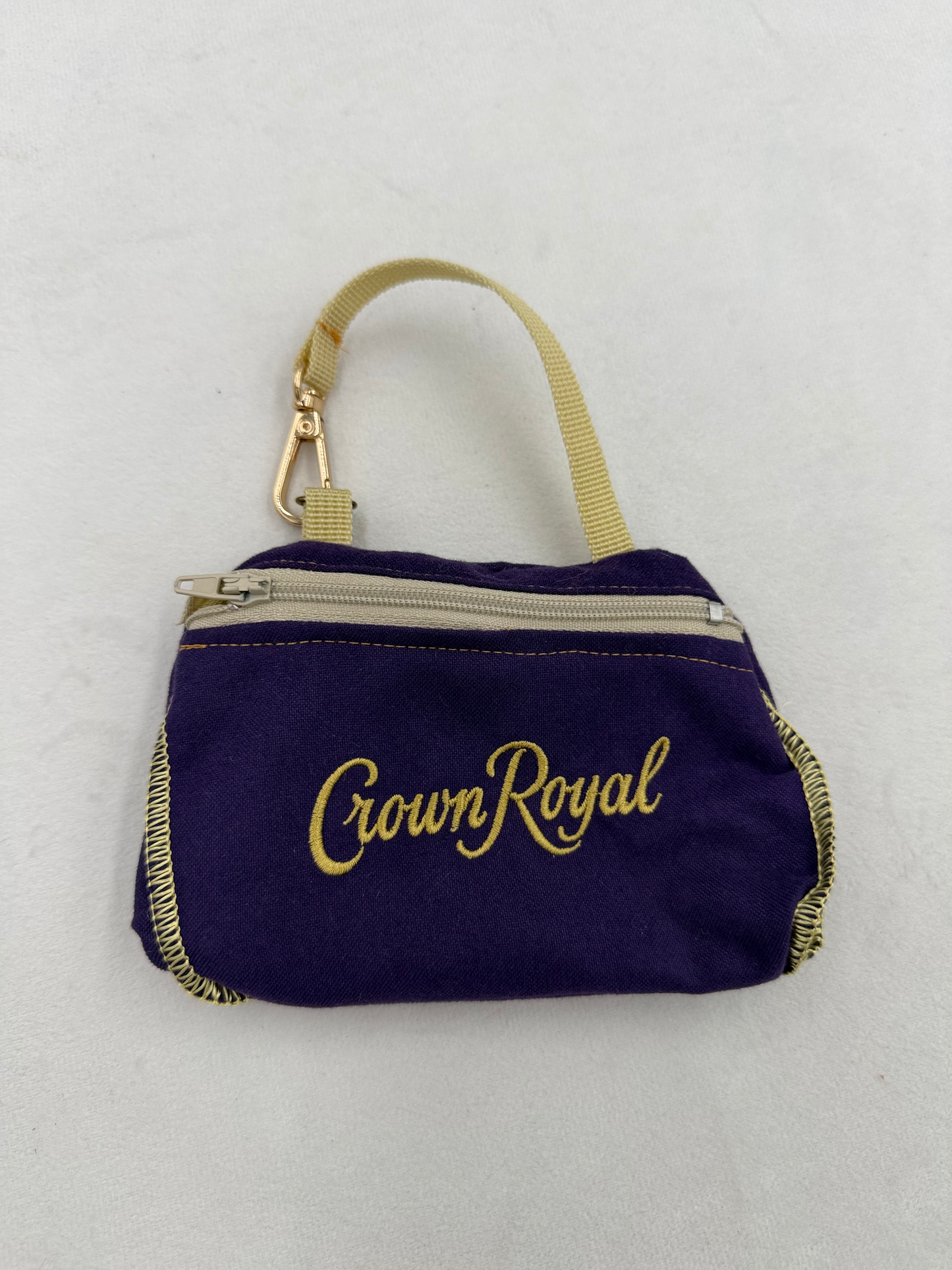Coin Royal Purse No. 08